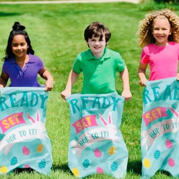 Easter Potato Sack Bags & Egg Relay Game, Party Toys, Eggs, Joke Book & Glasses - Picture 4 of 11